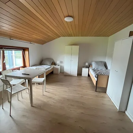 Helles 3 Bett Homestay szállás Jerrishoe